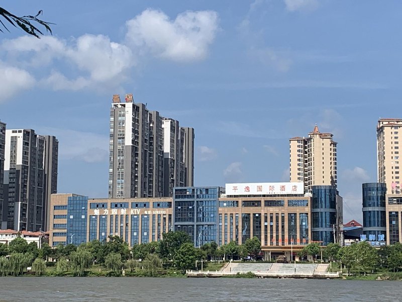 Vienna Hotel (Xingguo) Over view