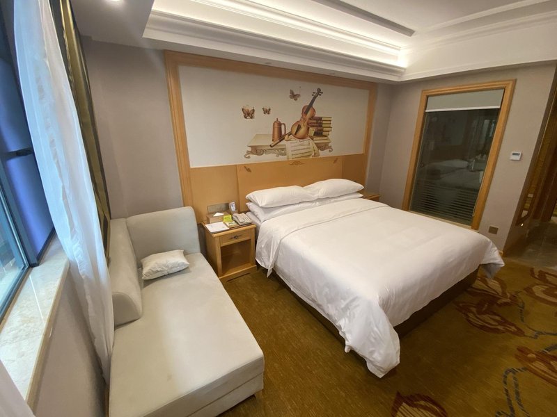 Vienna Hotel (Ruyuan Yao Culture Square) Guest Room