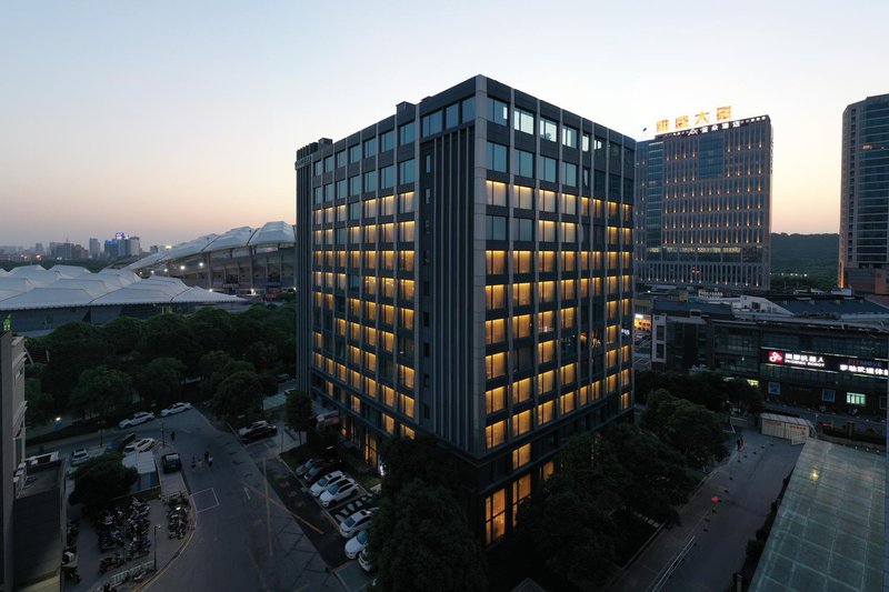 Courtyard by Marriott JiangyinOver view