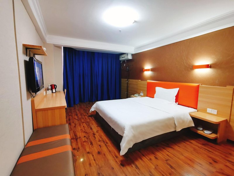 7 Days Premium Xinyang Railway Station Culture CenterGuest Room