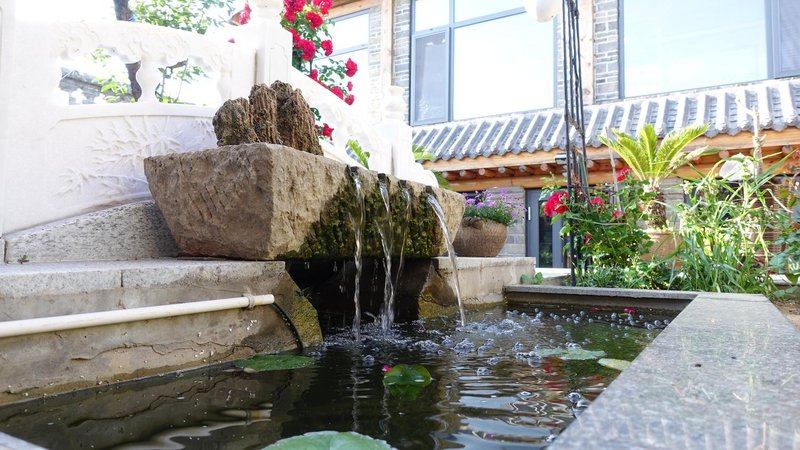 Xingcheng Quxieyang InnOver view