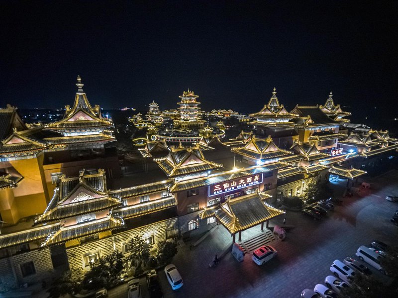 San Xian Shan Hotel Over view