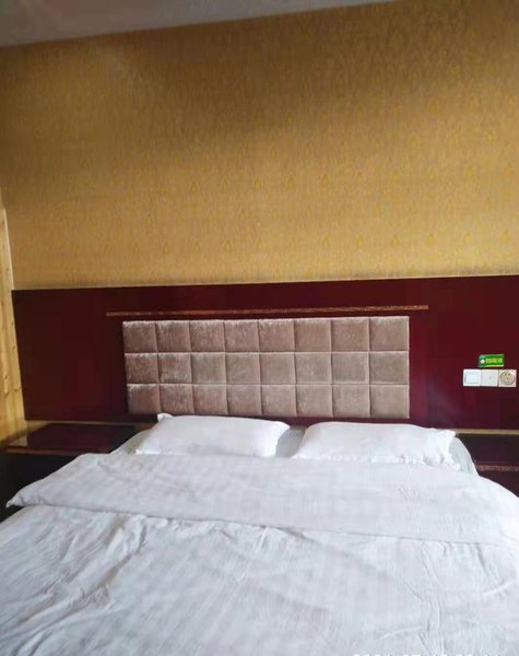 Suda Business Hotel Guest Room