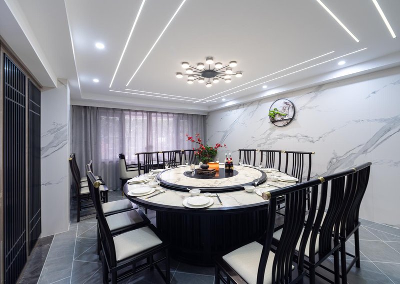 Rainbow InnRestaurant