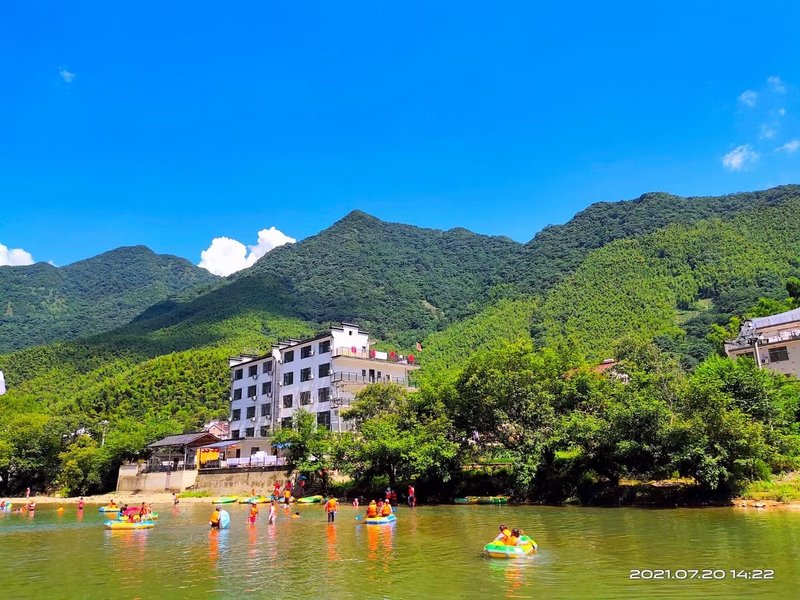 Jingxian yueliangwan  laodong  nongjialeOver view