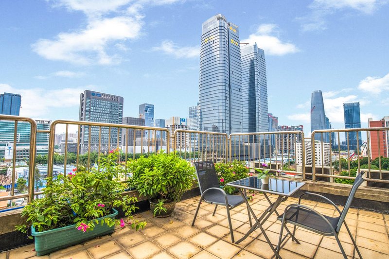 Pazhou Hotel (Guangzhou Convention and Exhibition Center Modiesha Metro Station)Over view