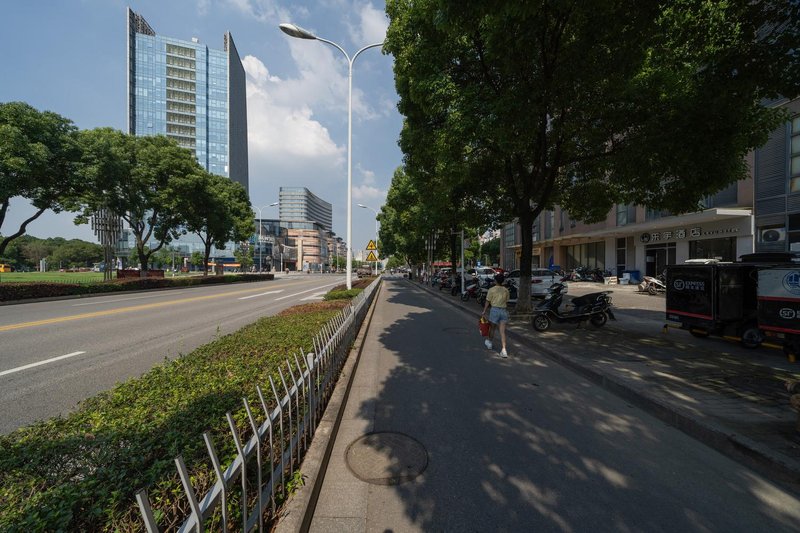 LEYU Hotel Over view