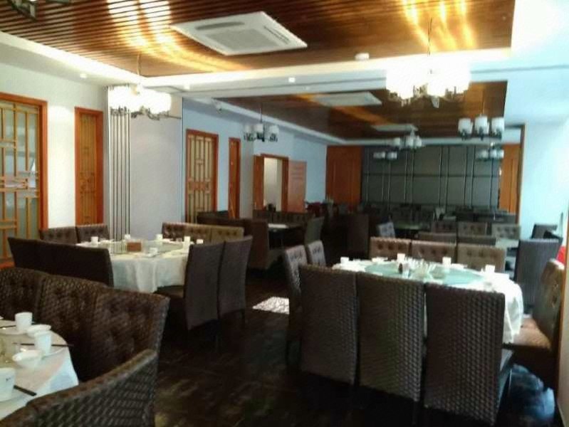 New Area Hotel (Guangzhou Flying Park Subway Station) Restaurant