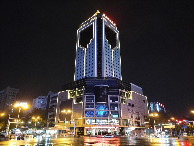 Landison Plaza International Hotel ZhenjiangOver view