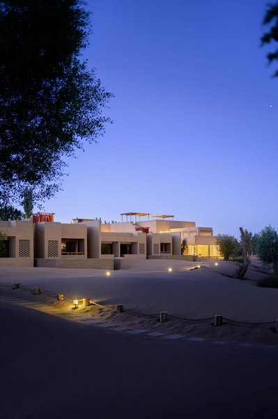 Dongyi Dunhuang Hotels and ResortsOver view