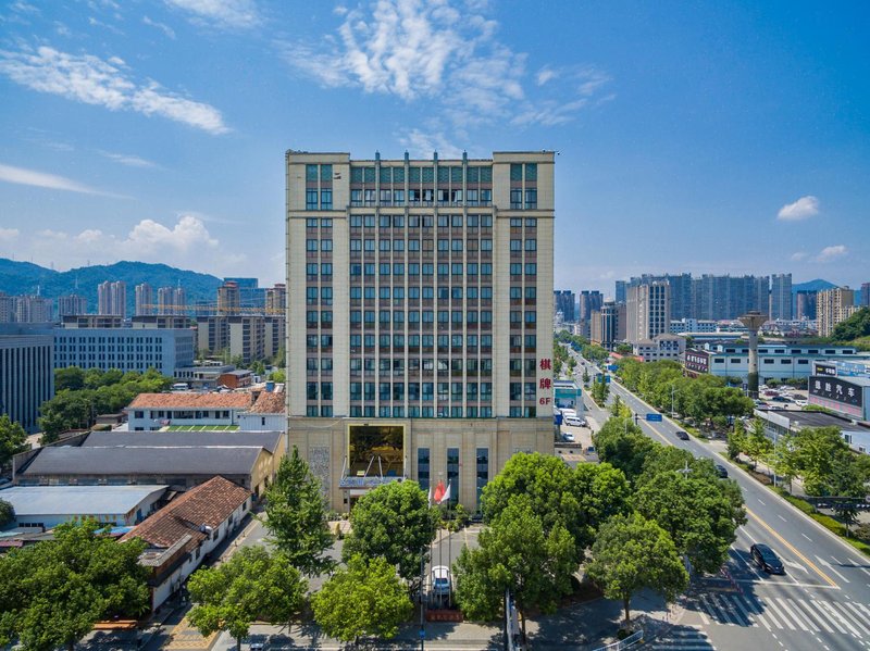 Superior Hotel(Hangzhou Tonglu Fuchunjiang River) Over view