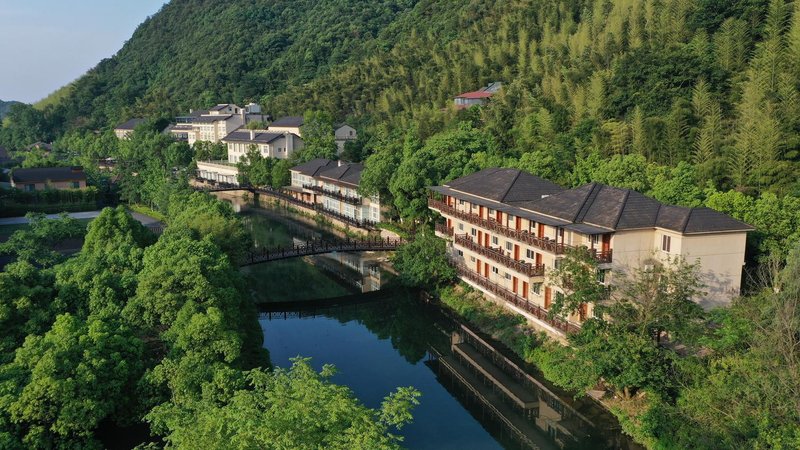 Meilin·Anji Tiemaoshan Jiqun Guesthouse Over view