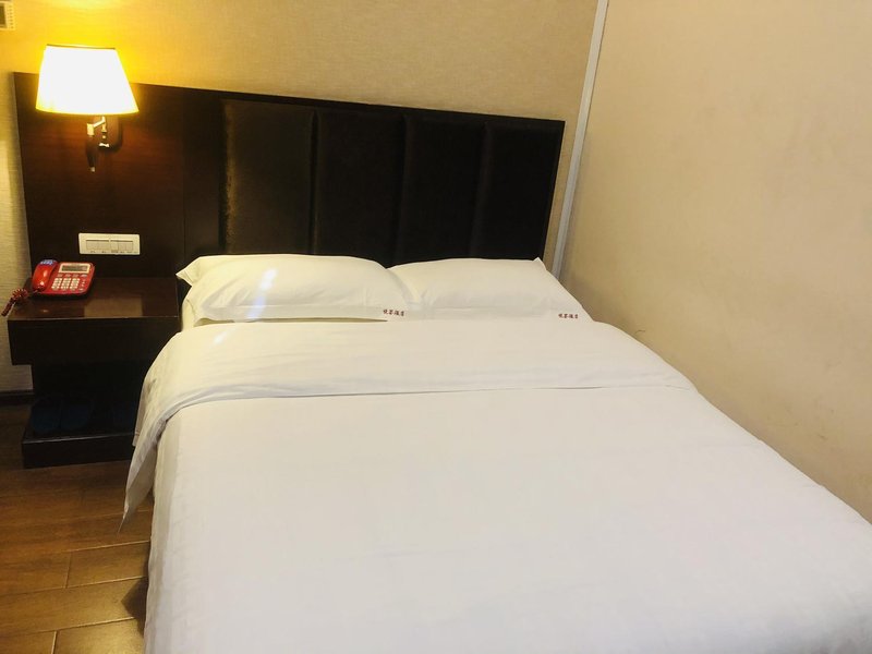 Yue Hui Riverview Hotel (Guilin Xiangshan Park)Guest Room