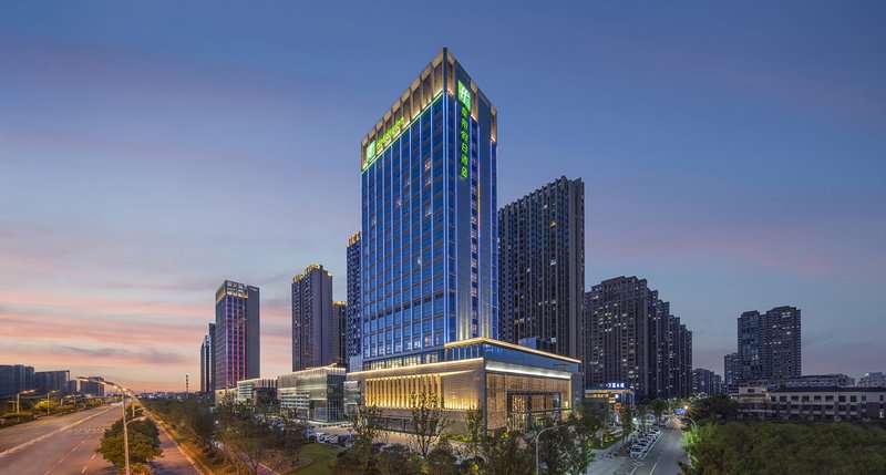 Holiday Inn FUYANG Over view