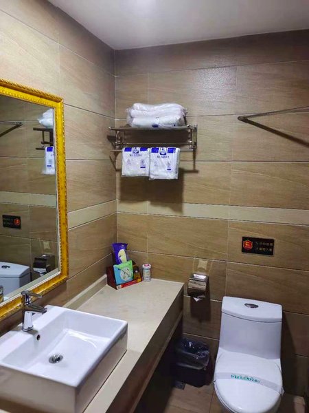 Delong HotelGuest Room