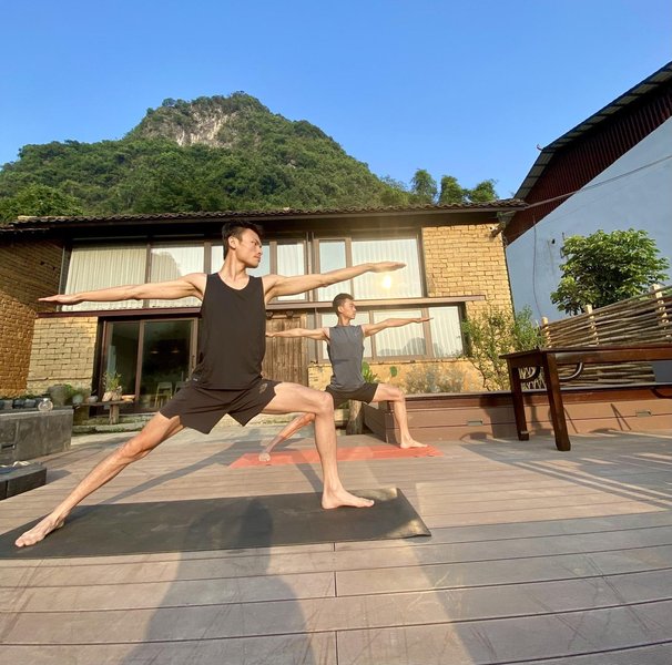 Yangshuo Hillside Guesthouse Over view