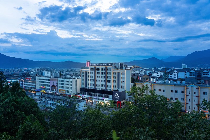 Atour Hotel LiJiang Gucheng Dashuiche Over view