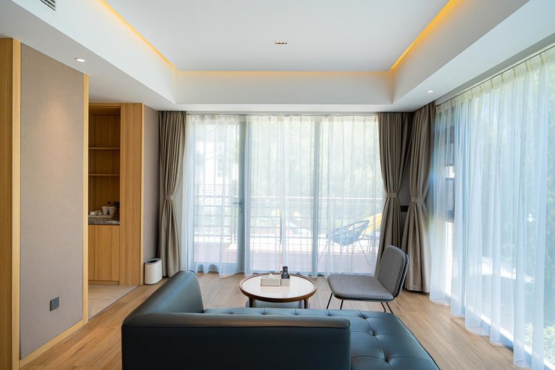 Banmeng Light Luxury VillaGuest Room
