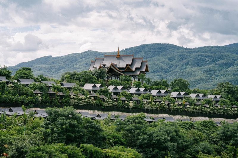 Qilinshu Hotel Over view