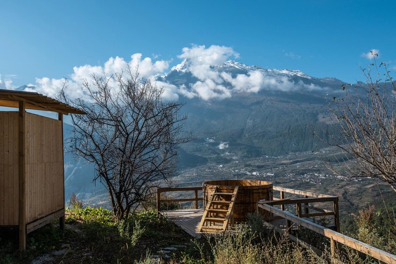 Clouds Glamping Over view
