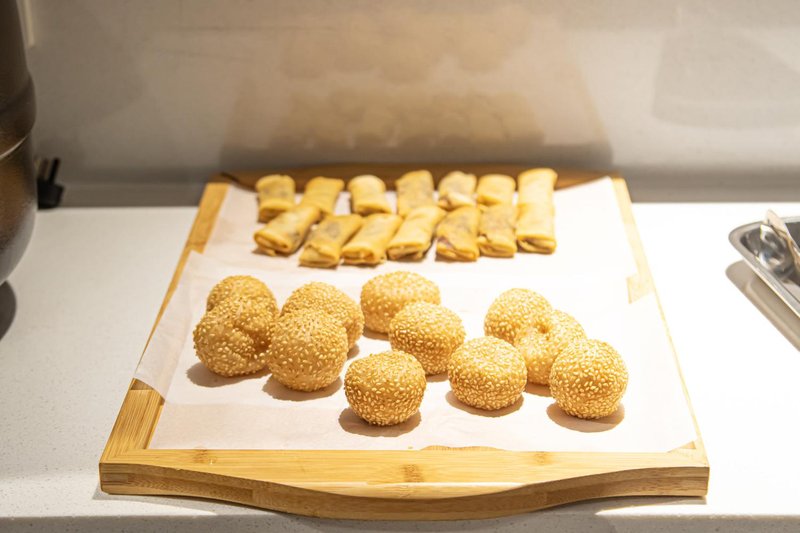 Green Tree Hotel (Hejian Shijing Middle Road Branch) 餐厅