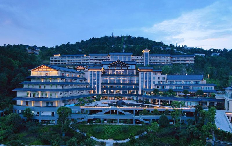 Wyndham Grand Plaza Royale Peach Blossom Hot Springs Resort Hunan Over view