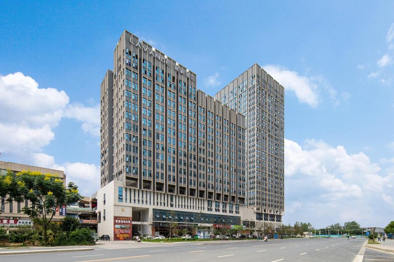 Lavande Hotel Jingzhou Railway Station Over view