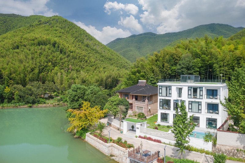 Warm bamboo · Changxing Lake View Villa Resort Over view