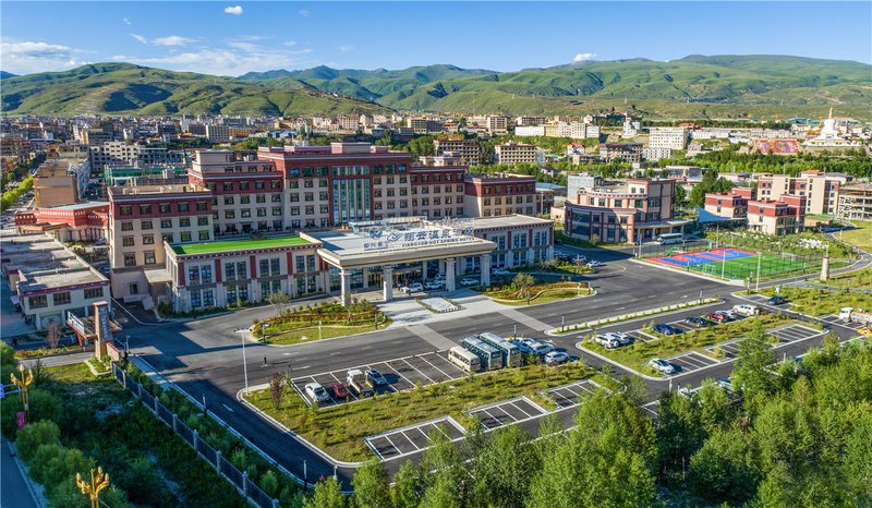 Xiangyun Hot Spring HotelOver view