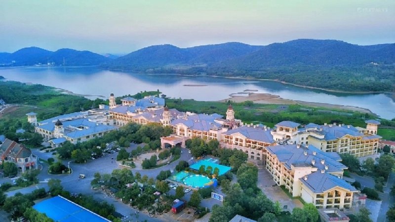 Country Garden Phoenix Hotel Maanshan Hill Lake CityOver view