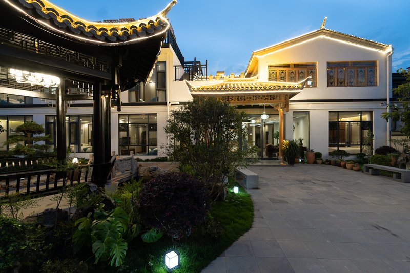 Qianxun Hot Spring Courtyard Hotel Over view