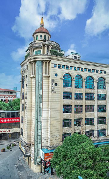 Chongfeng Hotel (Changsha Wuyi Square) Over view