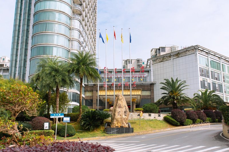 Yintian HotelOver view