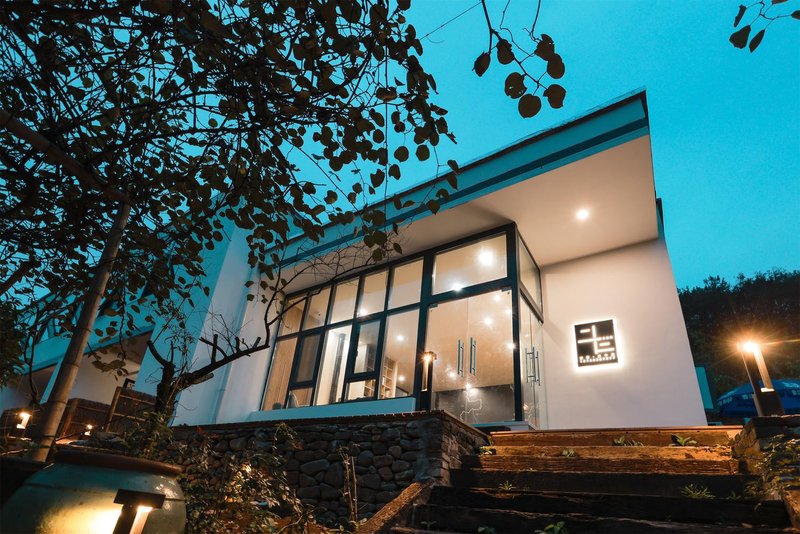 Se Kyung Twenty-Three Guesthouse Over view