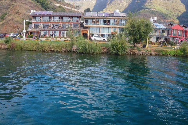 Jomo Hotel (Yanyuan Lugu Lake Qingrentan) Over view