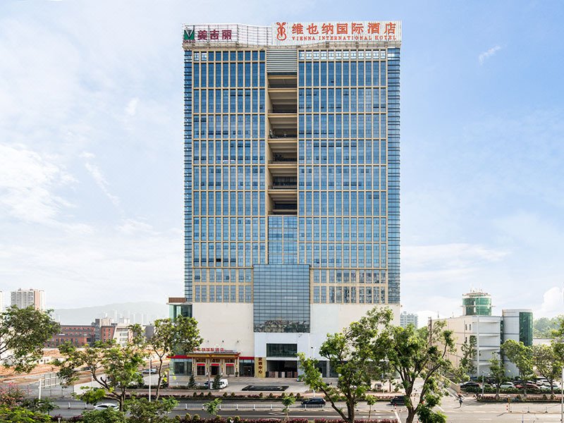 Vienna International Hotel (Zhuhai Tangjiawan University Town) Over view