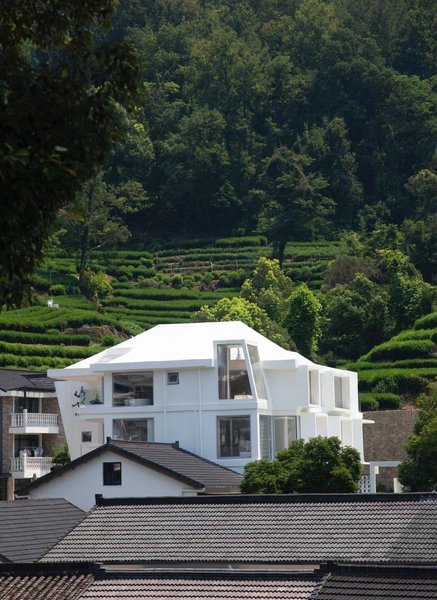 Hills Guesthouse Over view