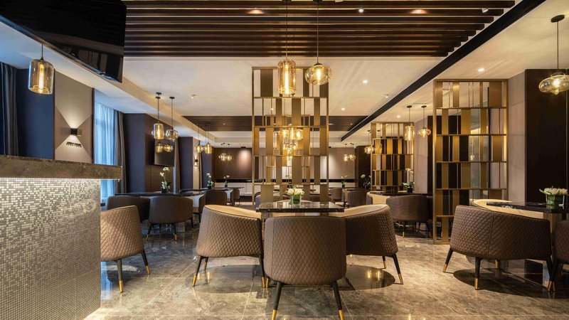 The Giorgio Morandi HotelsRestaurant