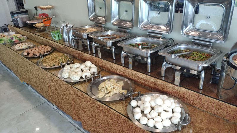 Jinxiang Tianxing Business Hotel 餐厅