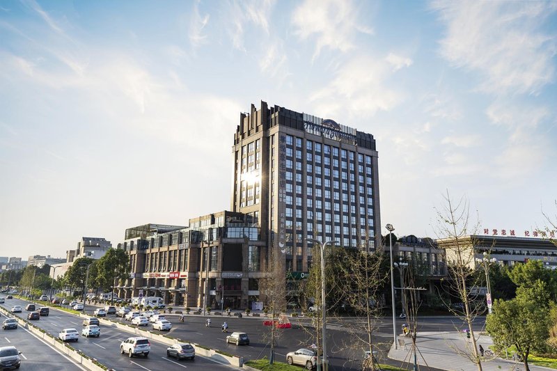 Howard Johnson Zunyue Hotel Chengdu Over view