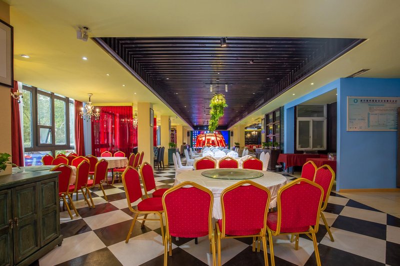 Pushkin Hotel Restaurant