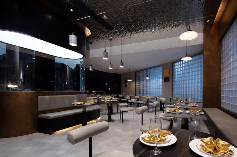 DOLAND hotelRestaurant