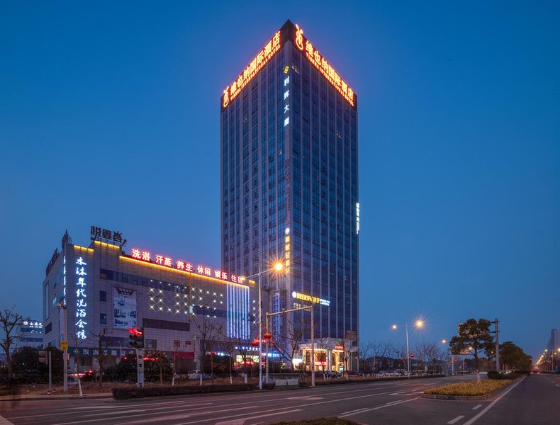 Vienna International Hotel Wuxi Tai Hu Over view