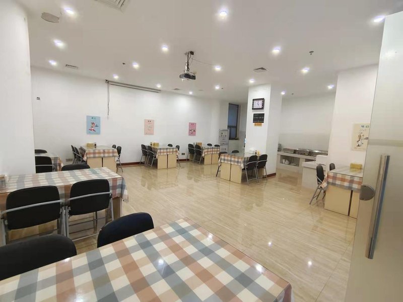 Super 8 hotel  Restaurant