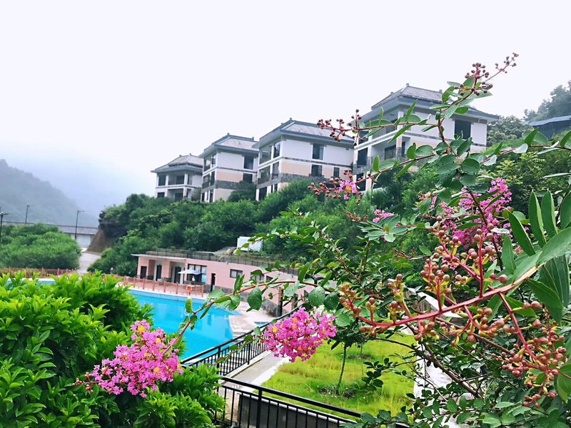 Taoxianghu Hotel Over view