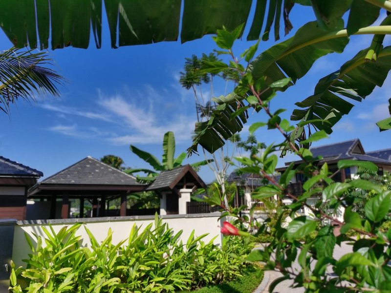 Fengqishu Rainforest Villa Over view