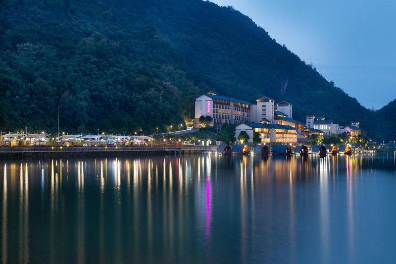 BJG Swan Lake Hot Spring Hotel Over view