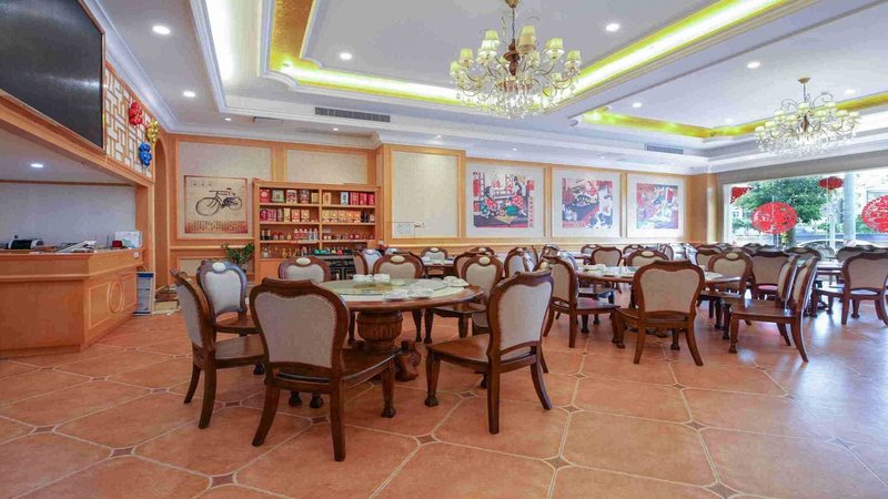 Vienna Hotel (Huizhou Qiuchang Yingbin Road) Restaurant