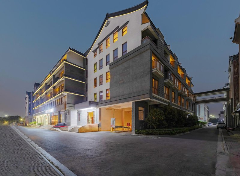 James Joyce Coffetel (Xitang Old Town) Over view