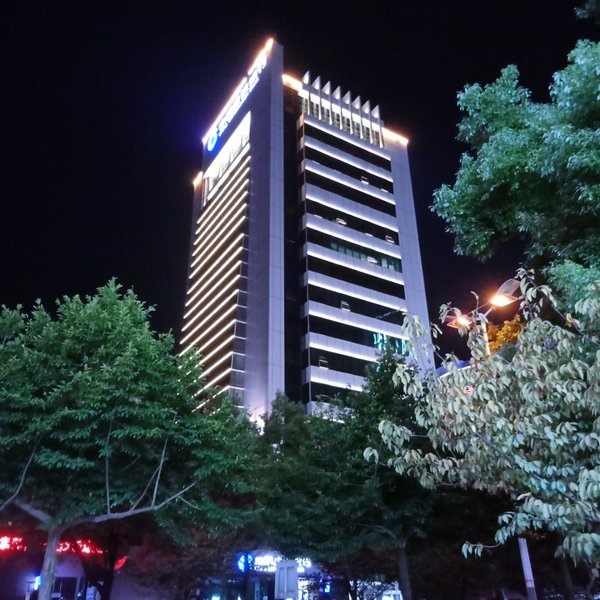 Super 8 Hotel Over view